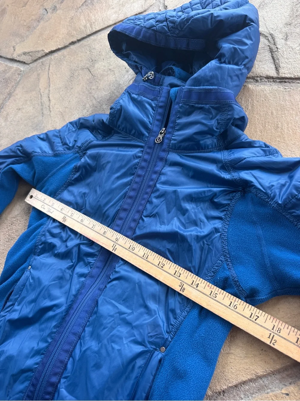 Lululemon Bundle Up Jacket Blue Quilted Fleece Hooded Running Jacket Size 4